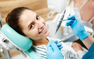 What are the benefits of visiting the Best Dental Clinic in Siliguri at Dental Retreat for regular dental check-ups?